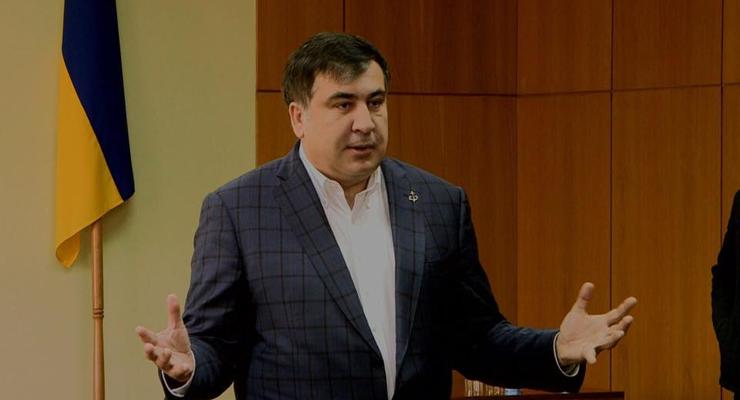 Саакашвили рассказал о встрече с Порошенко и Гройсманом