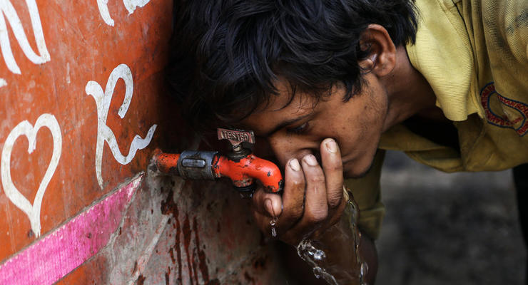 В Индии от жары погибли более 150 человек
