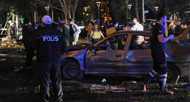 В Турции взорвали военный автомобиль: трое погибших