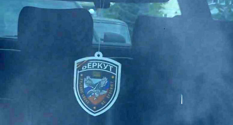 В Киеве уволили полицейского за шеврон Беркута