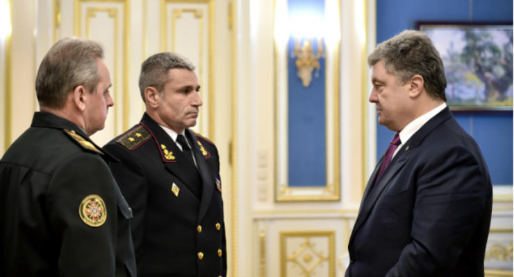 Порошенко назначил и.о. командующего ВМС Украины