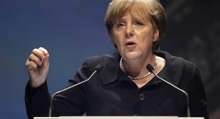 Меркель о Минске: Мы не видим прекращения огня