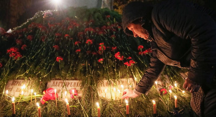В Славутиче и Киеве почтили память ликвидаторов аварии на ЧАЭС