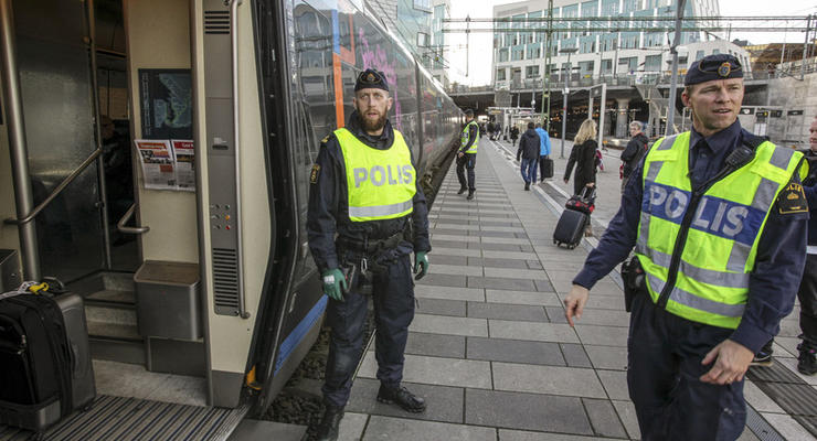 В Стокгольме группа боевиков ИГ может планировать теракт - СМИ