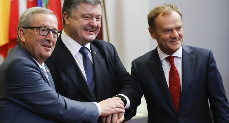 Туск, Юнкер и Порошенко согласились перенести саммит Украина-ЕС