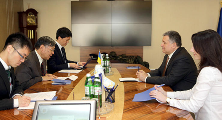Япония поможет Украине развивать киберполицию