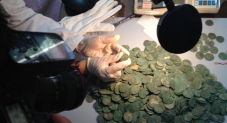 В Испании нашли сотни килограммов бронзовых римских монет