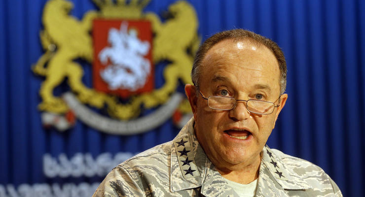 Генерал НАТО призвал усилить разведку из-за растущей угрозы от РФ