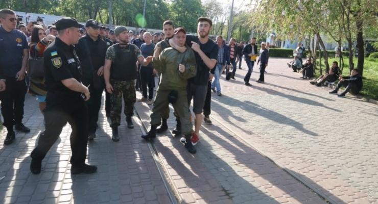 В Одессе произошла потасовка между "куликовцами" и Правым сектором