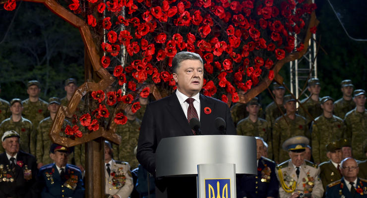 Порошенко: Моя цель - политическим путем вернуть Украине Донбасс