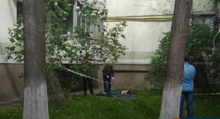 В Киеве журналист выбросился из окна