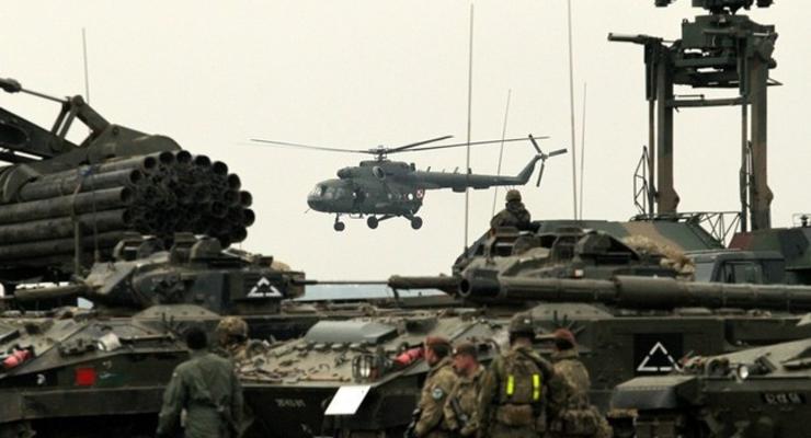 FT: РФ способна разгромить оперативные войска НАТО у своих границ