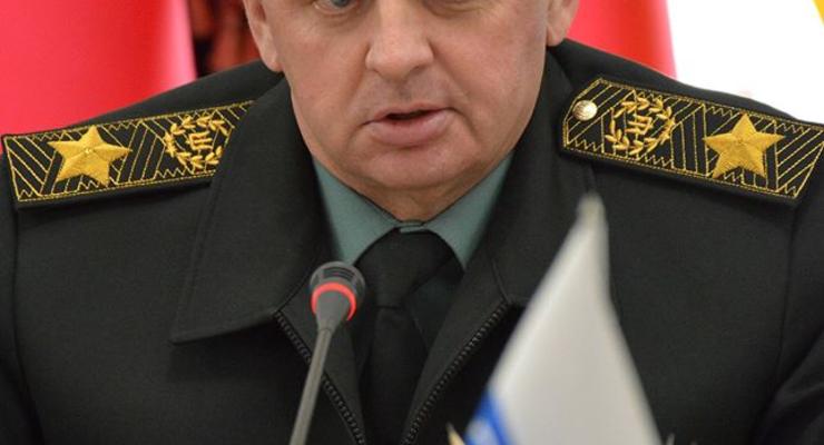 Идет обсуждение полицейской миссии ОБСЕ на Донбассе - Муженко