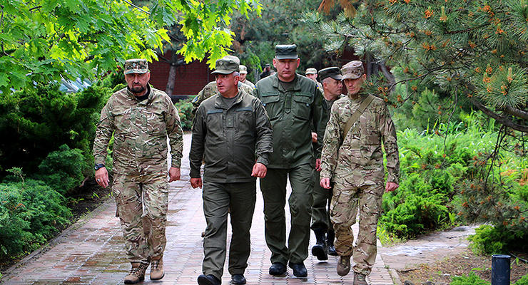 Национальная гвардия начала инспекторскую проверку полка Азов