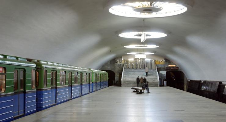 В метро Харькова умер пассажир