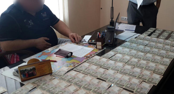 Во Львовской области  задержан начальник полиции на взятке в размере $3 тыс