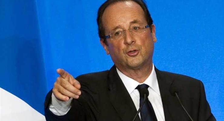 Олланд призвал французов не бояться террористов на Евро-2016