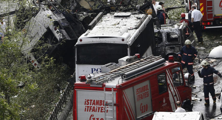 В Стамбуле прогремел взрыв: погибли 11 человек, еще 36 ранены