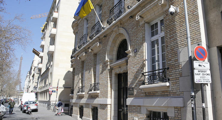 Украина отреагировала на резолюцию Сената Франции по санкциям РФ
