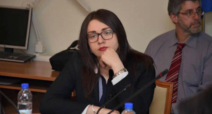 Адвокат ГРУшника Ерофеева подала в суд на Порошенко и Матиоса