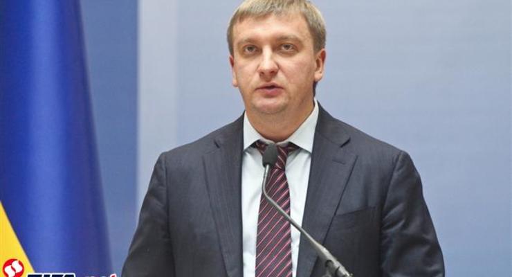 Петренко призвал Раду принять новую редакцию закона о люстрации