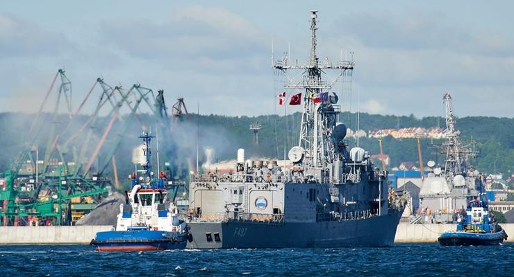 Российские корабли следят за учениями НАТО в Балтике
