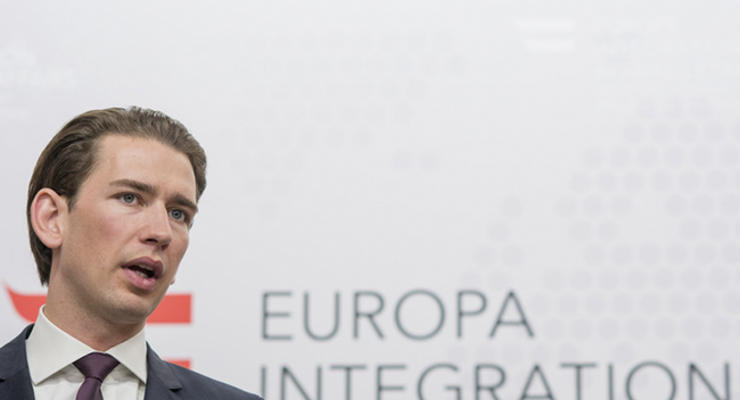 МИД Австрии: Санкции с России можно снимать поэтапно