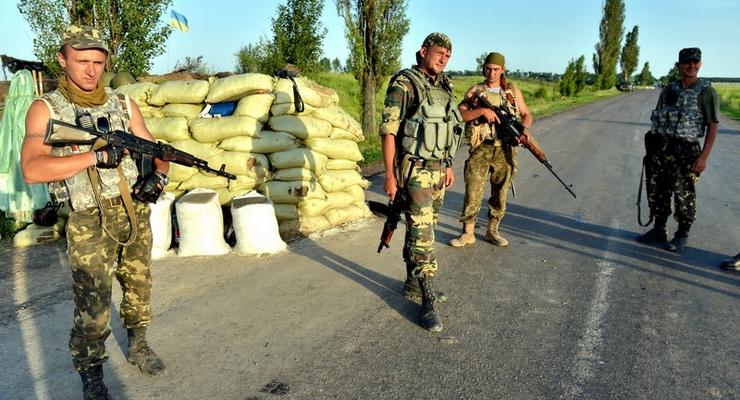 Карта АТО: На Донбассе погиб один украинский военный, еще четверо ранены