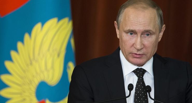 Путин заявил, что недопустимо обвинять РФ в "украинском кризисе"