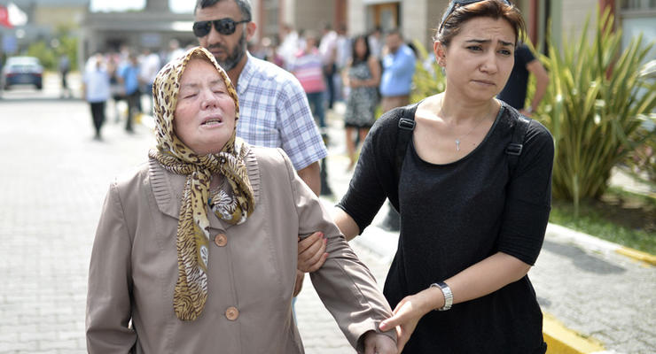 Теракт в Стамбуле: Количество жертв увеличилось до 43 человек