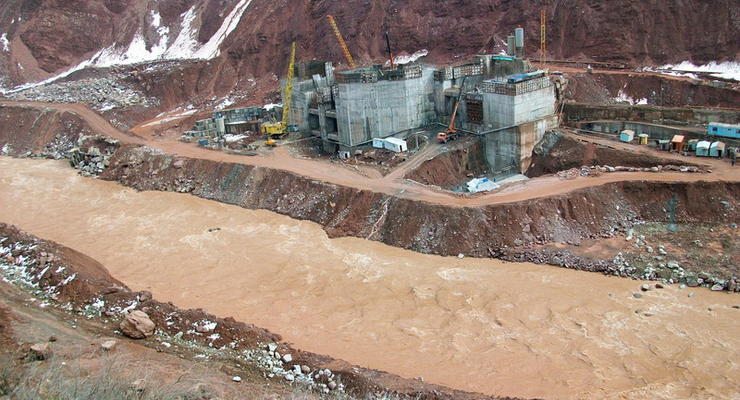 В Таджикистане построят самую высокую плотину в мире