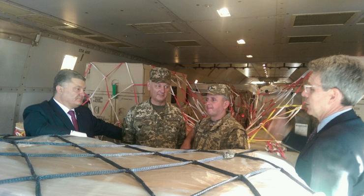 Американские радары сохранят жизни украинским военным - Порошенко