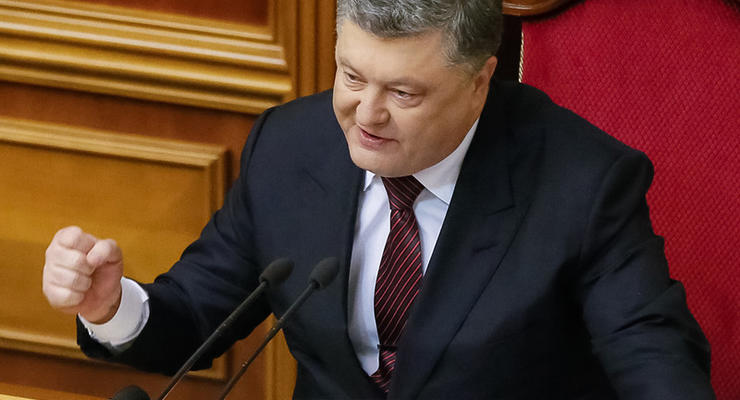 Порошенко подписал закон о телерадиовещании на украинском языке