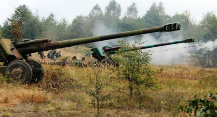 В Марьинке российские оккупанты ведут огонь из 152-мм артиллерии