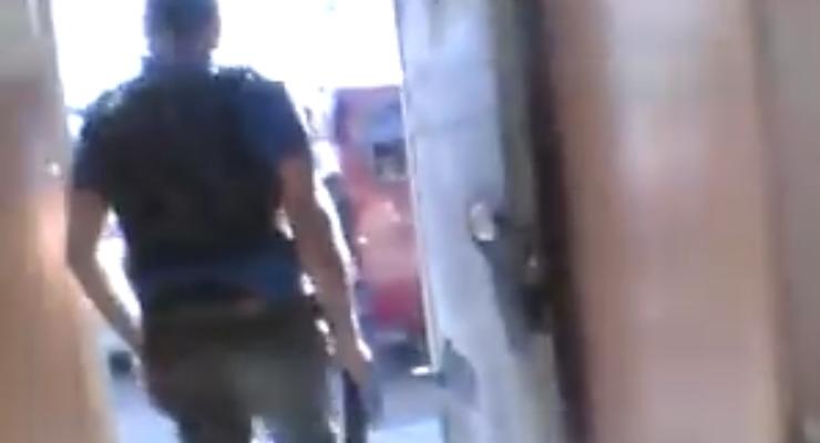 Захватчик полицейского участка в Ереване выложил видео с места событий