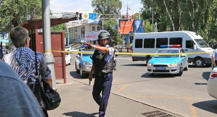 В Алматы произошла стрельба, есть жертвы
