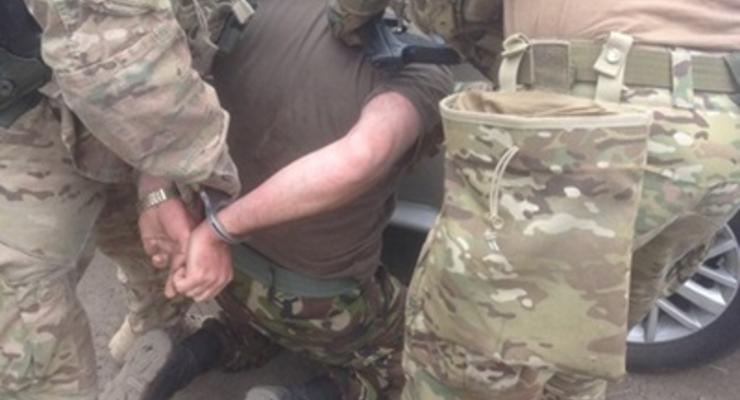 Полторак уволил командира ВСУ, пойманного на продаже оружия