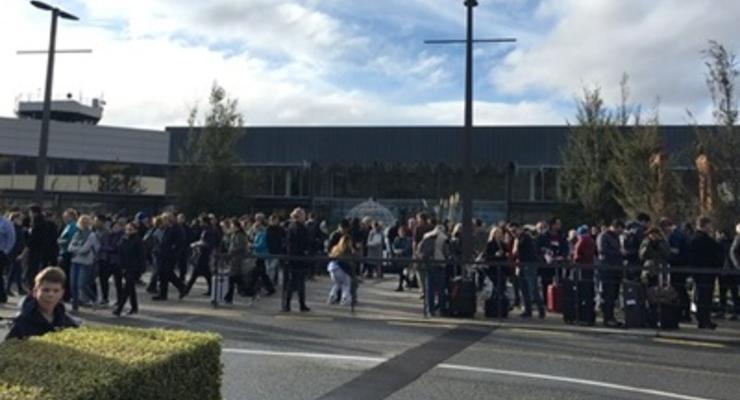 В Новой Зеландии экстренно эвакуировали аэропорт