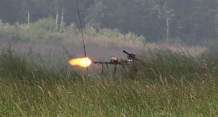 Гибридная армия РФ обстреляла Станицу Луганскую и Попасную