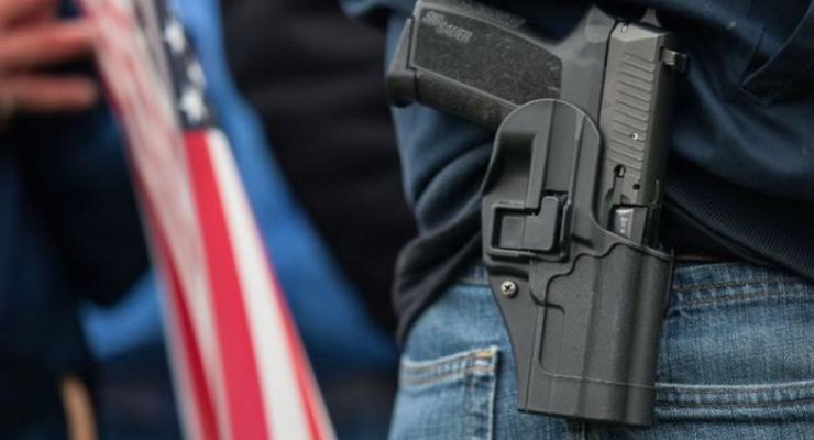 В Техасе студентам разрешили носить оружие в кампусах