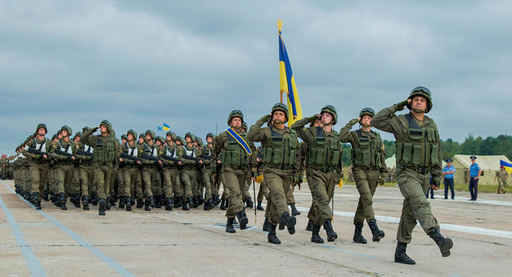 Под Киевом прошла репетиция военного парада ко Дню независимости
