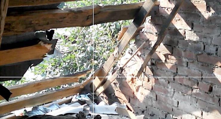 Оккупанты обстреляли жилые дома в Зайцево и Марьинке