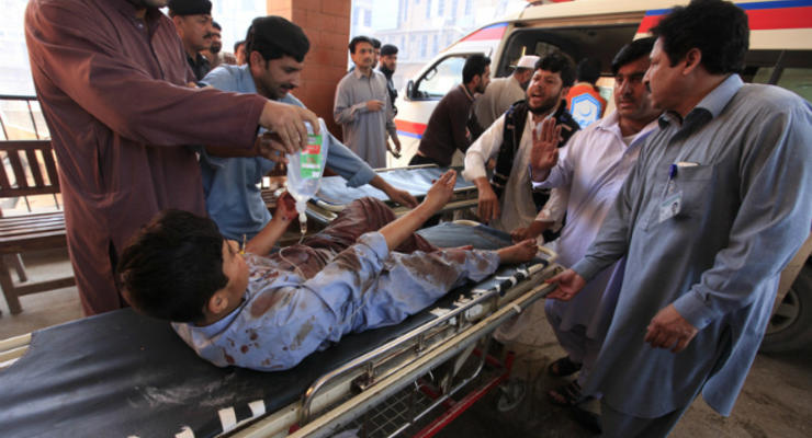 Число погибших при взрыве в госпитале в Пакистане превысило 90