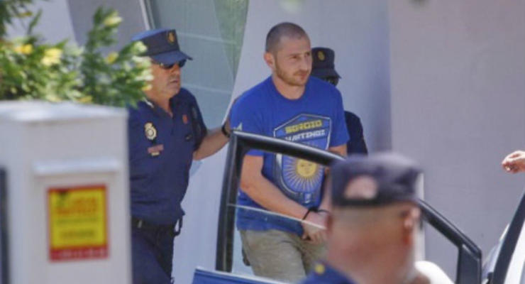 Черновецкий утверждает, что суд в Барселоне освободил его сына