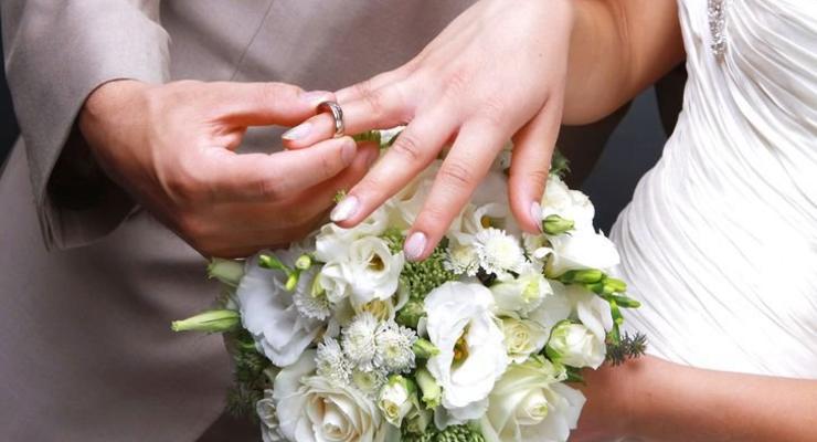 Жениться за 24 часа: В Киеве запустили проект Брак за сутки