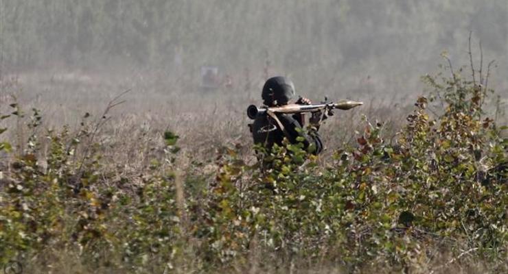 Боевики полсотни раз обстреляли позиции сил АТО - штаб