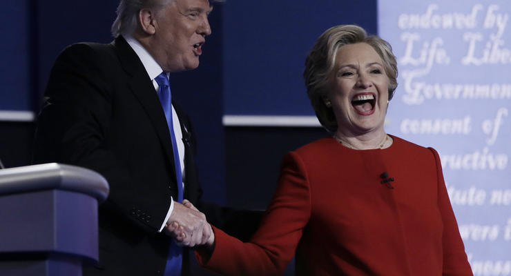 Опрос CNN показал победу Клинтон на дебатах с Трампом