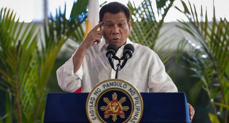 Наркоборьба на Филиппинах: президент сравнил себя с Гитлером