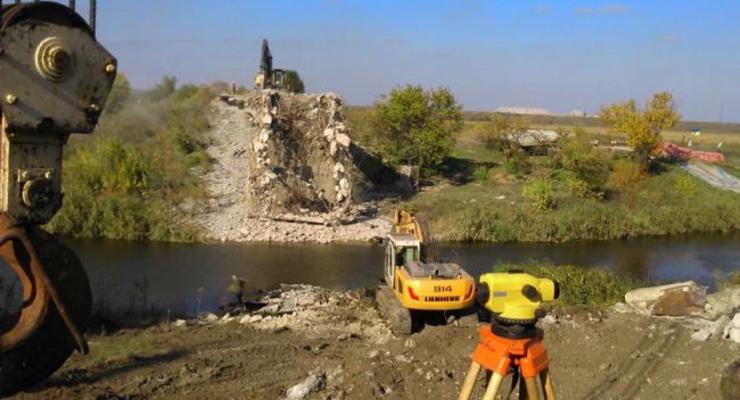 В Донецкой области восстановят три моста до конца года: фото