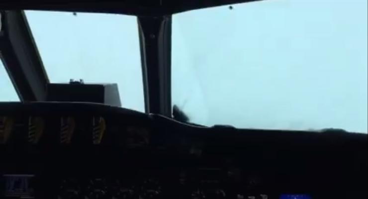 Смелые пилоты пролетели сквозь ураган Мэтью